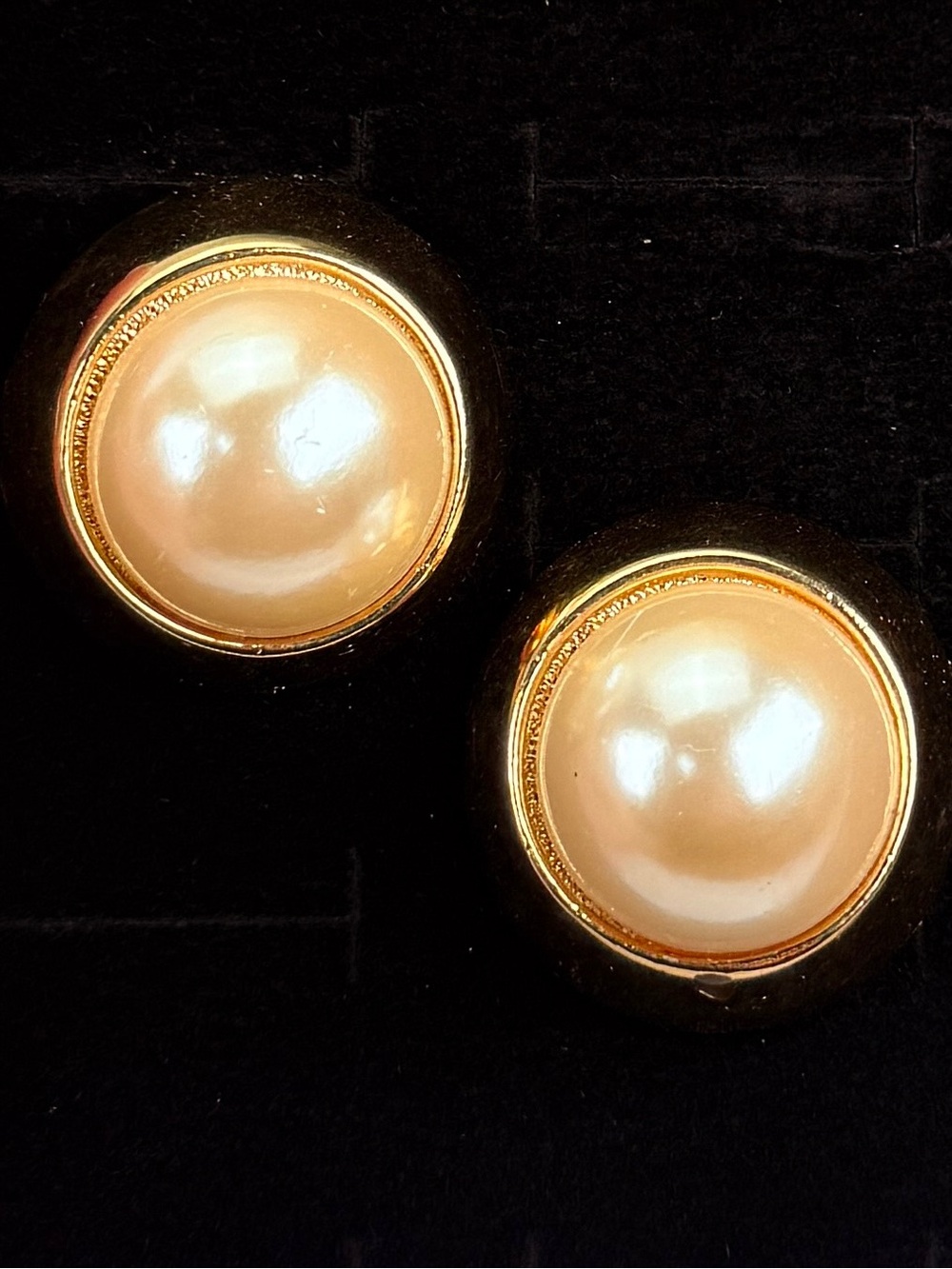 Vintage Oversized Faux Pearl Goldtone Round Clip On Earrings